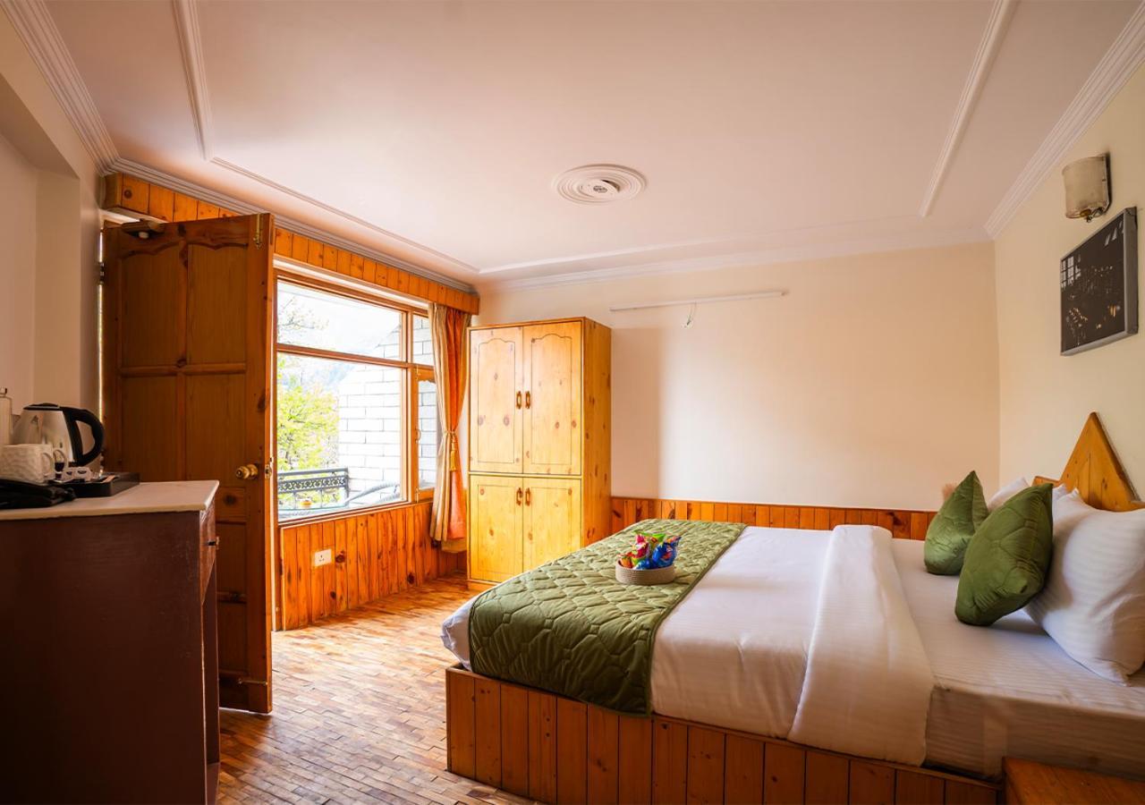 Хостел Moustache Manali Экстерьер фото